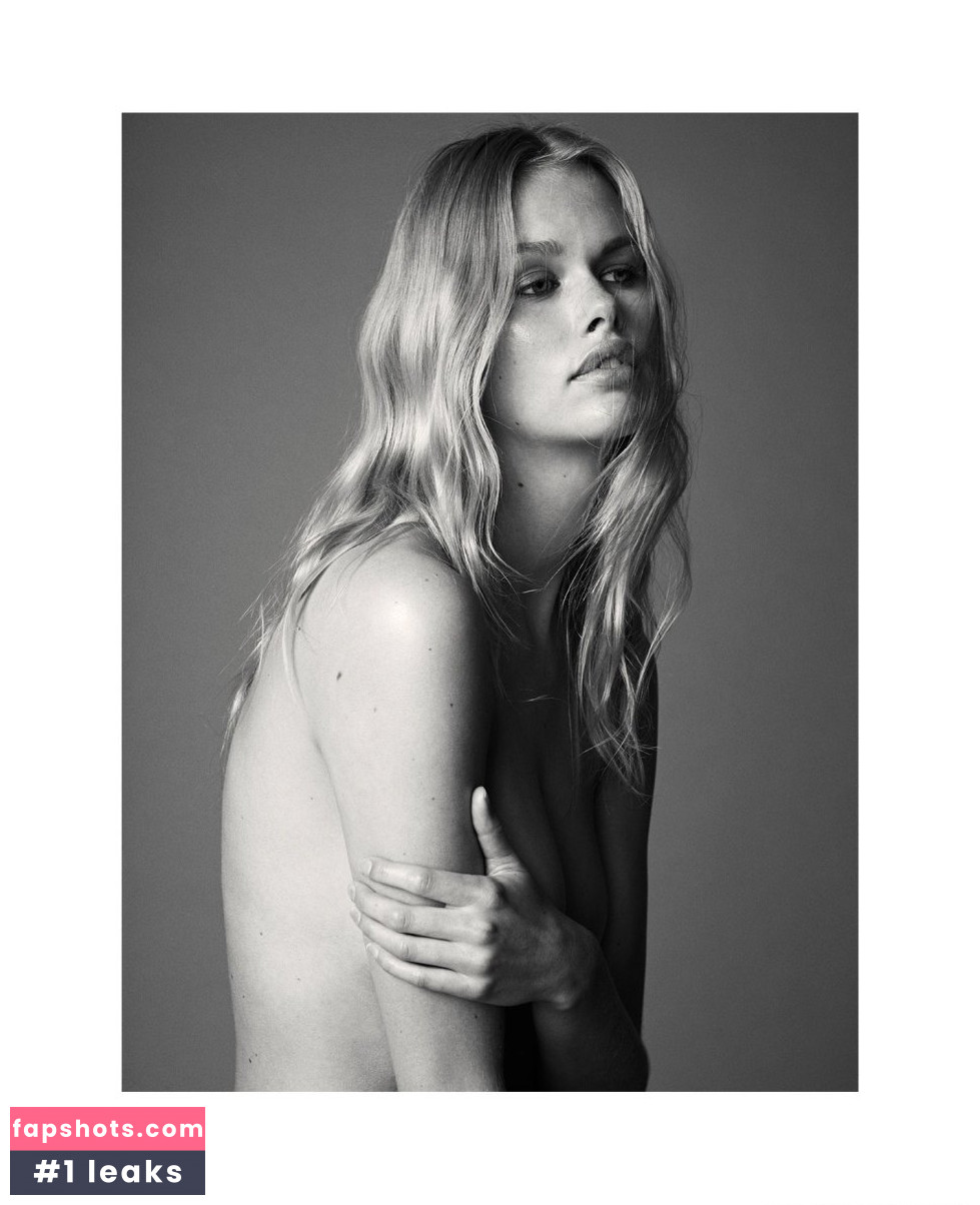 Emma Stern Nude Leaks OnlyFans Photos #3 - LeakJerk