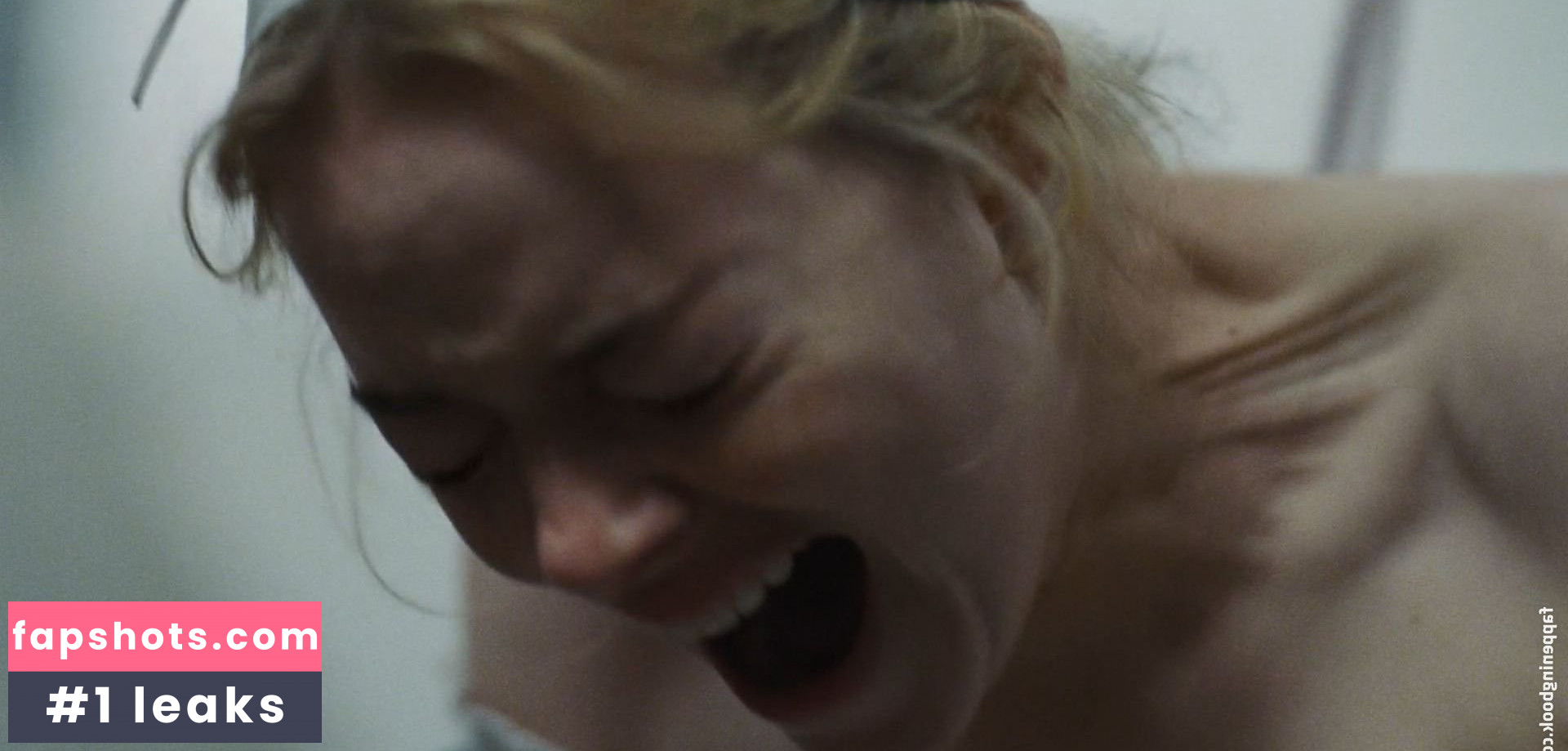 Emma Stone Nude Leaks OnlyFans Photos #1021 - LeakJerk