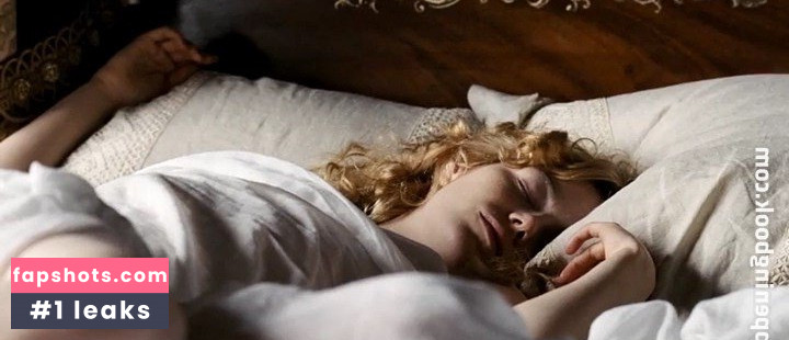 Emma Stone Nude Leaks OnlyFans Photos #1033 - LeakJerk