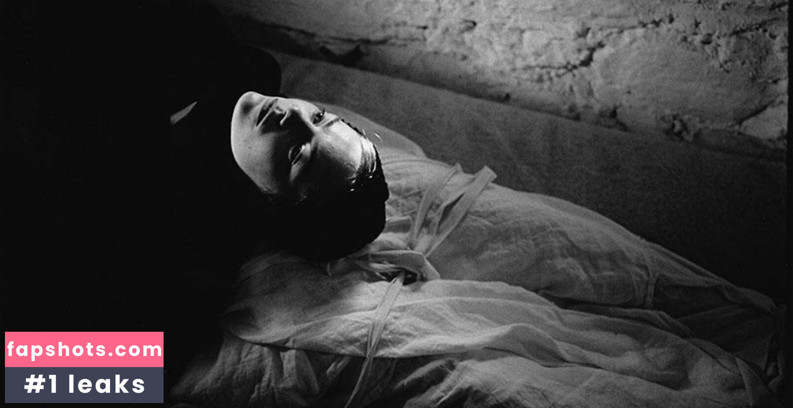 Emma Stone Nude Leaks OnlyFans Photos #496 - LeakJerk