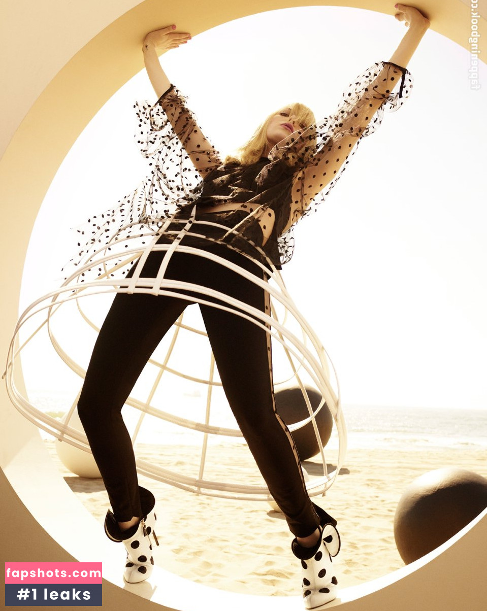 Emma Stone Nude Leaks OnlyFans Photos #931 - LeakJerk