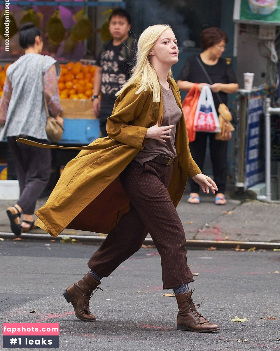 Emma Stone Nude Leaks OnlyFans Photos #994 - LeakJerk