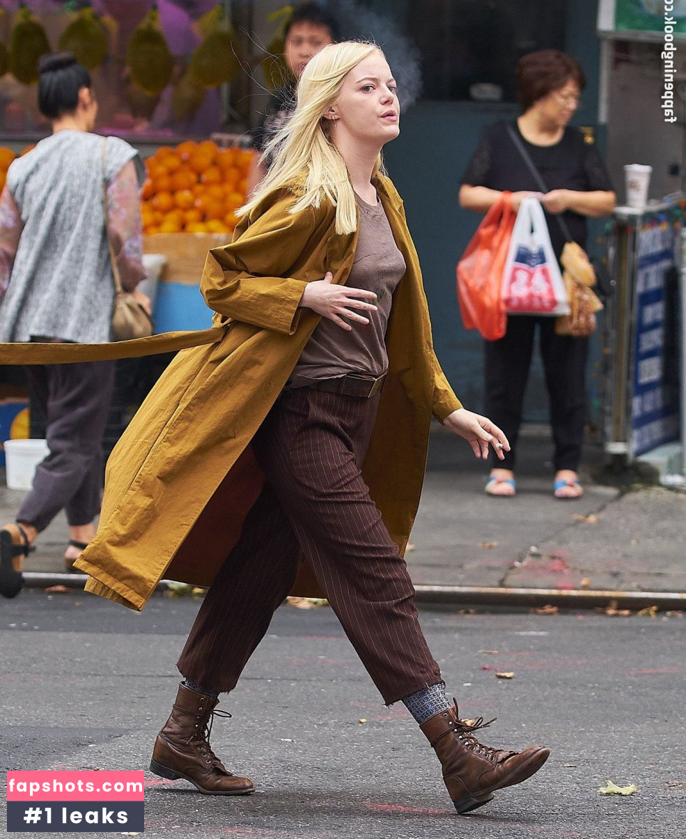 Emma Stone Nude Leaks OnlyFans Photos #996 - LeakJerk