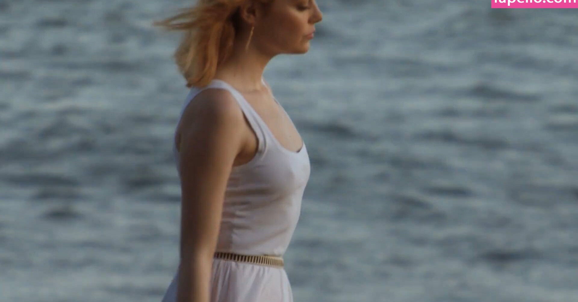 emma-stone Nude Leaks OnlyFans Photos #1811 - LeakJerk