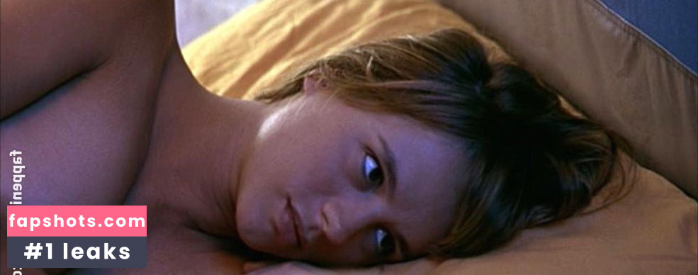 Emma Suárez gallery photo #40