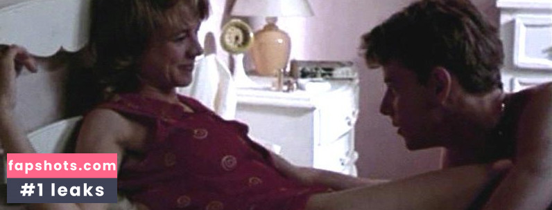 Emma Suárez gallery photo #60