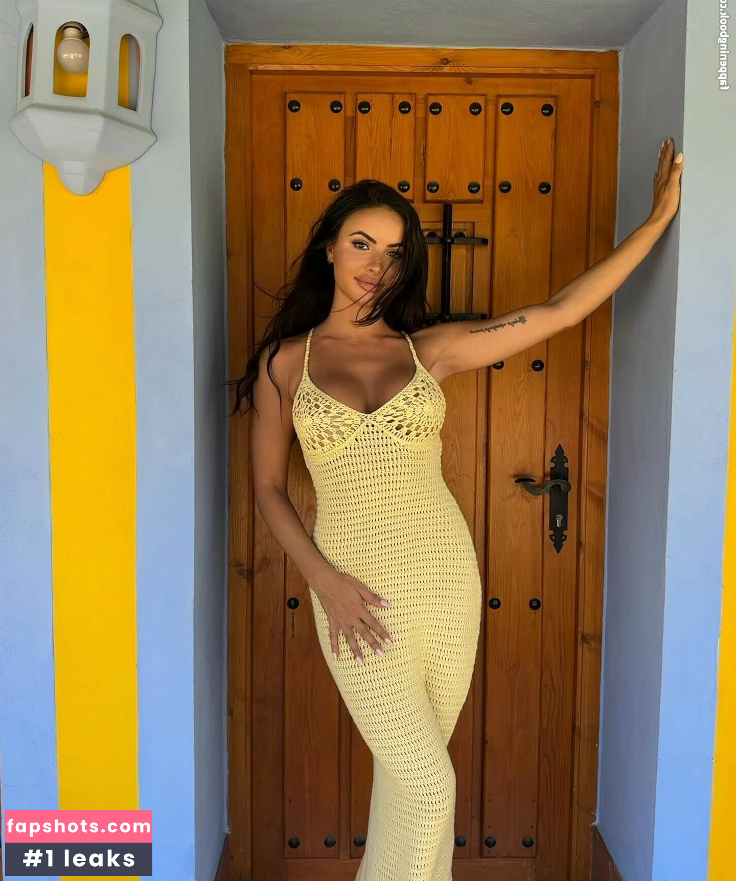 Emma Surrich gallery photo #25