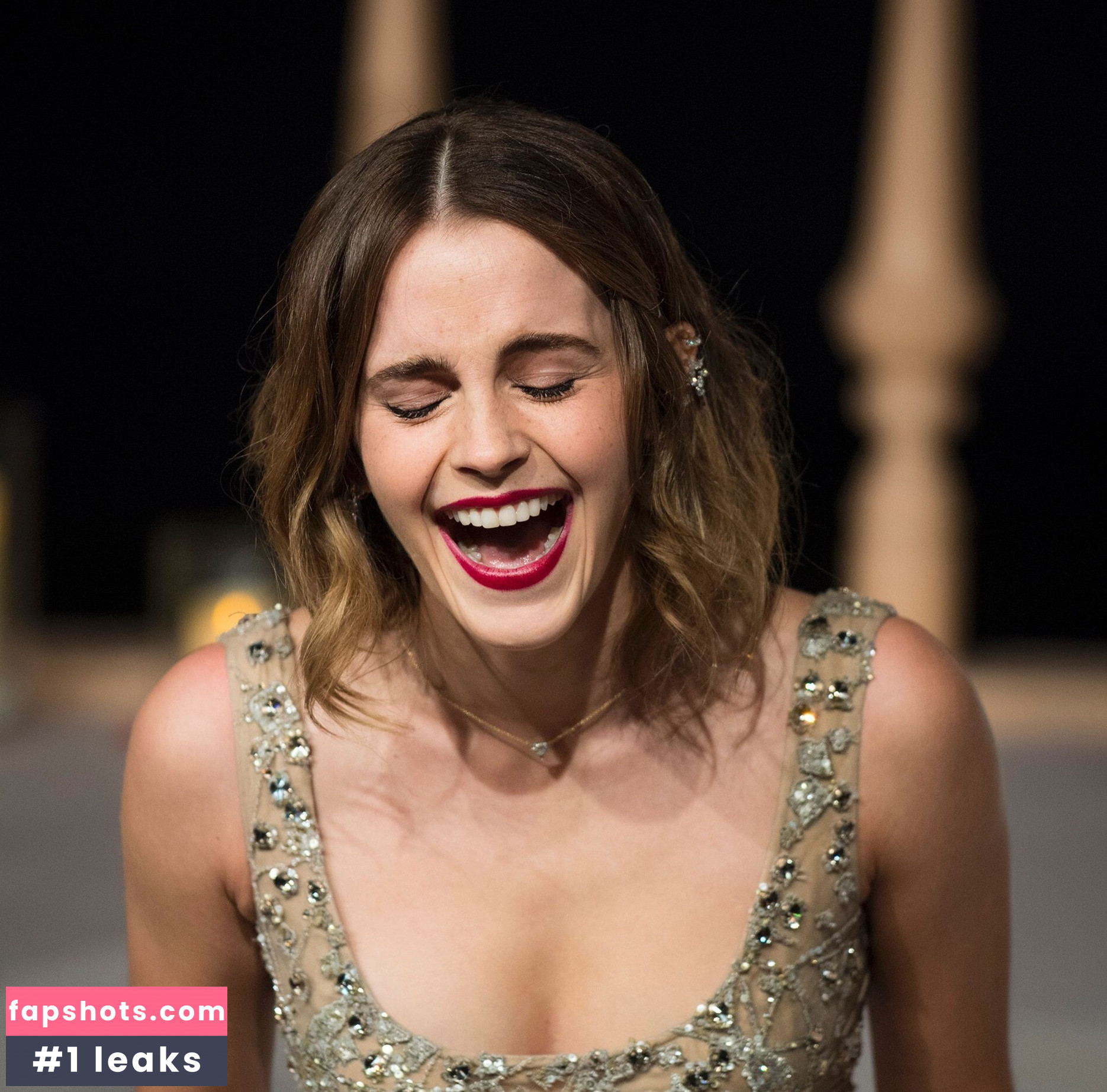 Emma Watson gallery photo #1004