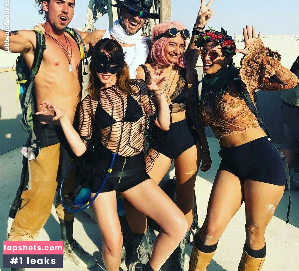 Emma Watson gallery photo #1047