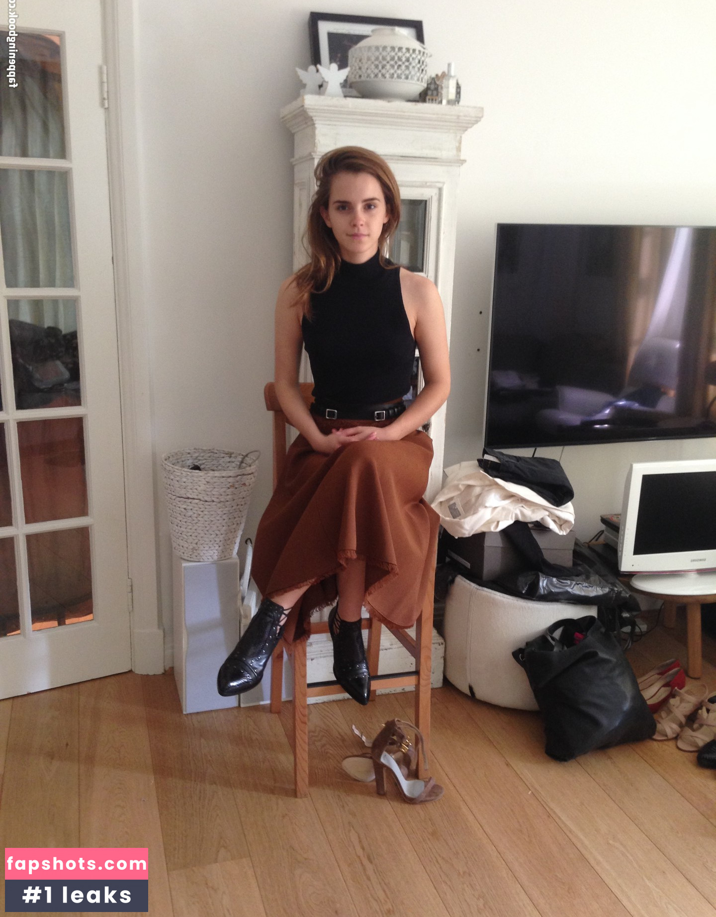 Emma Watson gallery photo #1272