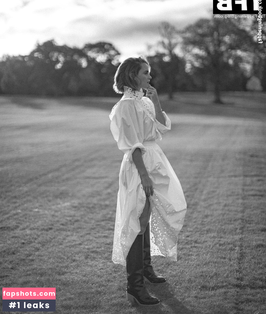 Emma Watson Nude Leaks OnlyFans Photos #1357 - LeakJerk