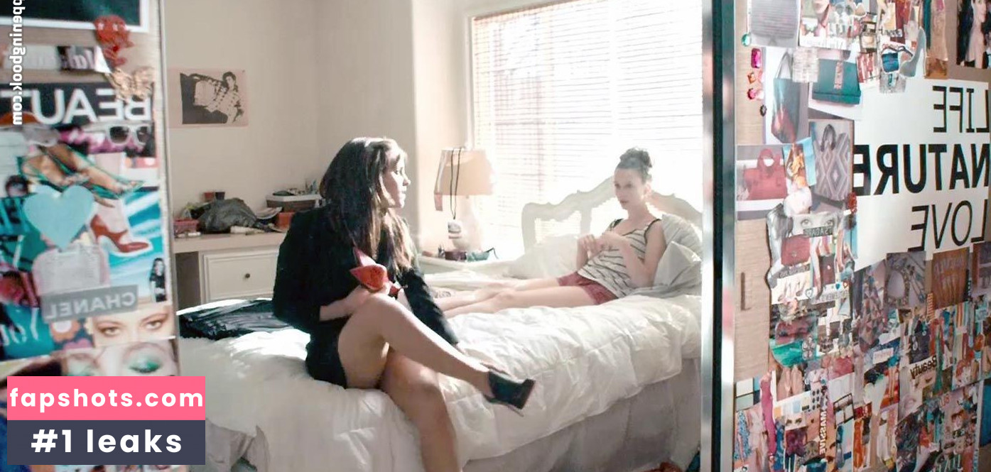 Emma Watson Nude Leaks OnlyFans Photos #1483 - LeakJerk