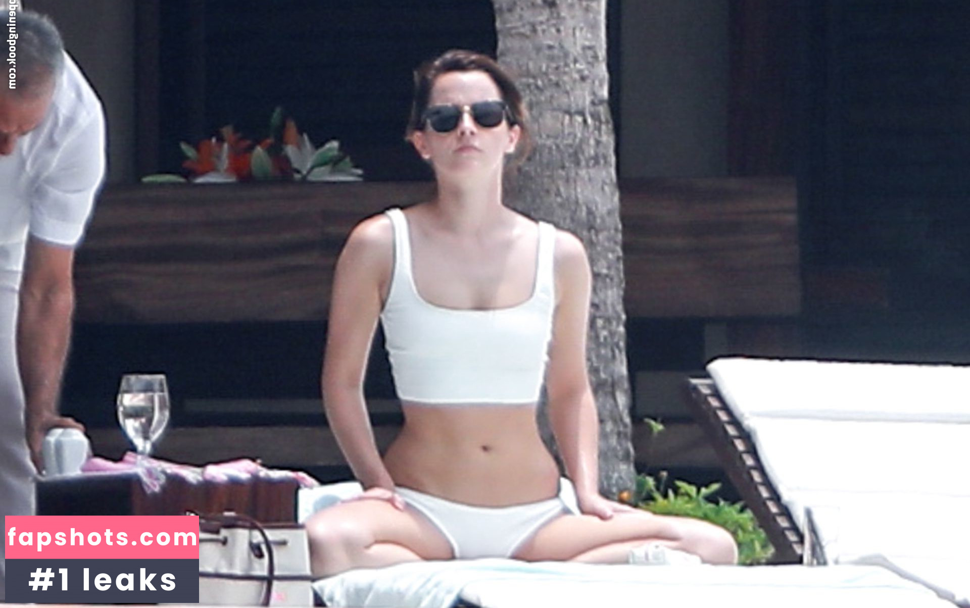 Emma Watson Nude Leaks OnlyFans Photos #1639 - LeakJerk