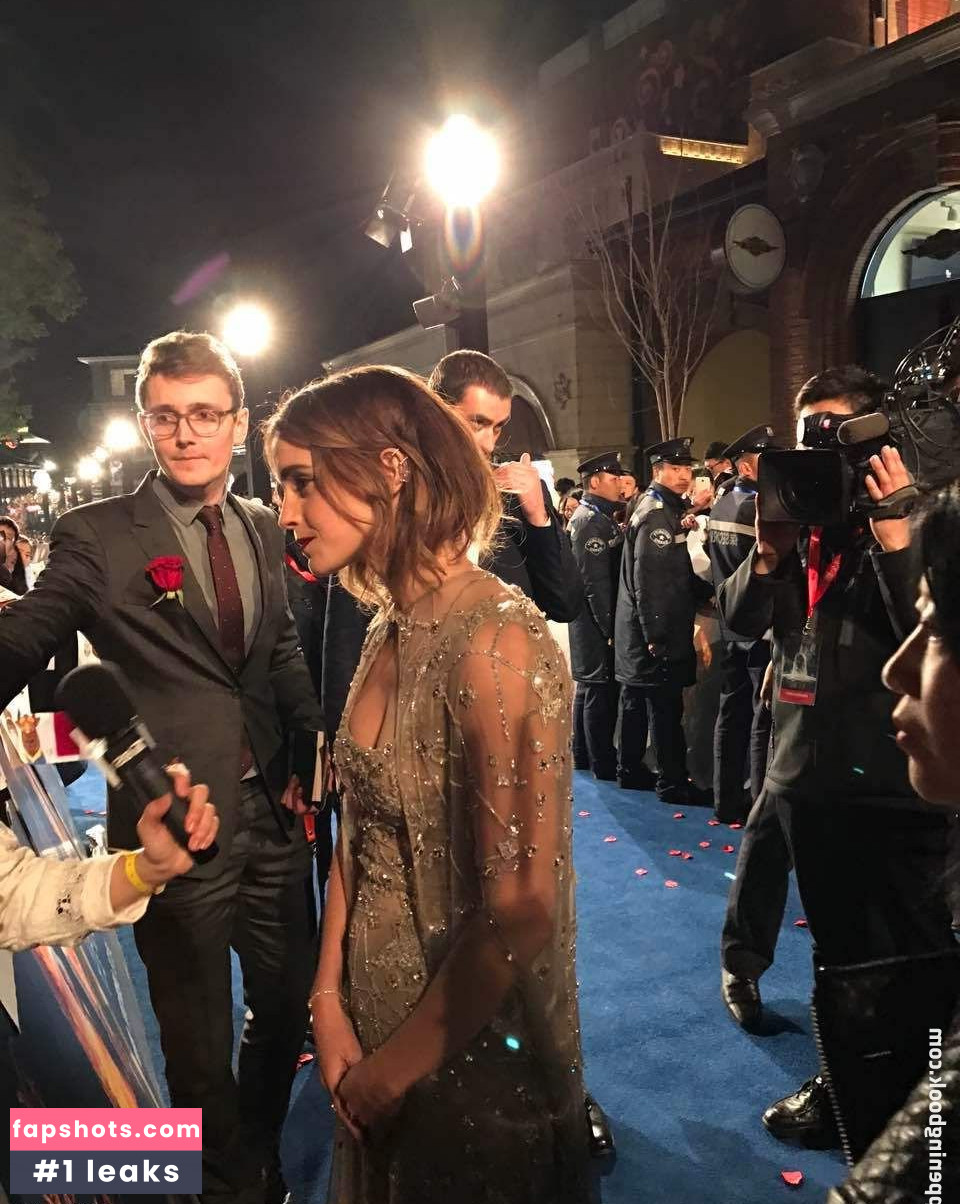 Emma Watson Nude Leaks OnlyFans Photos #1945 - LeakJerk