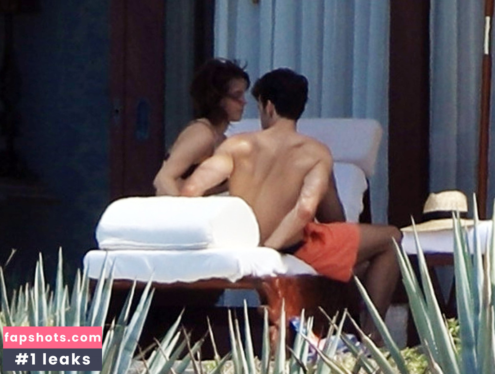 Emma Watson Nude Leaks OnlyFans Photos #1997 - LeakJerk