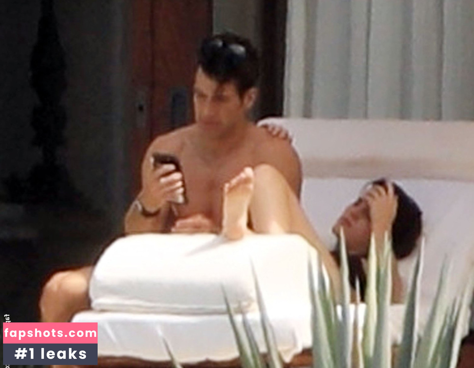 Emma Watson Nude Leaks OnlyFans Photos #2012 - LeakJerk