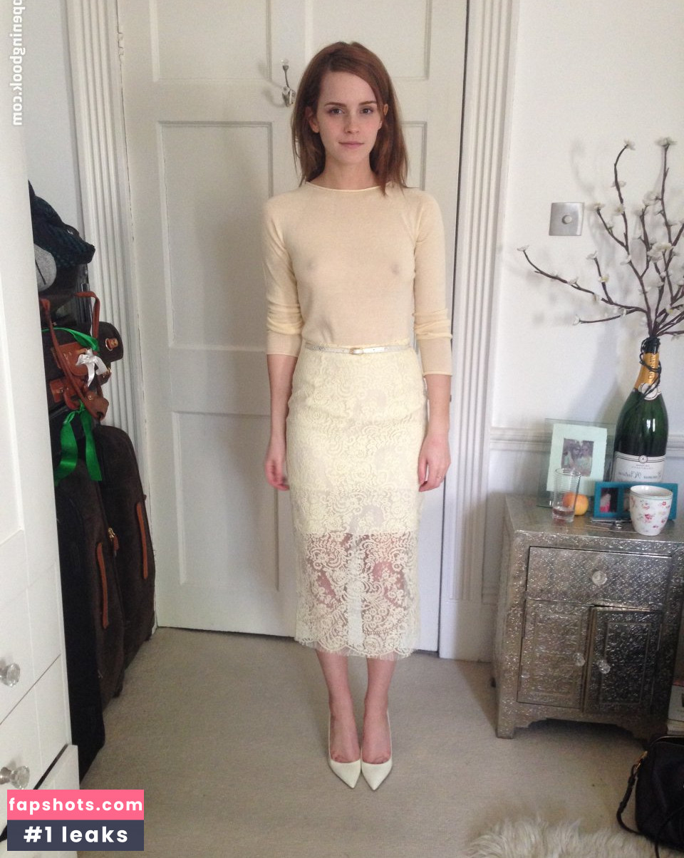 Emma Watson Nude Leaks OnlyFans Photos #2030 - LeakJerk