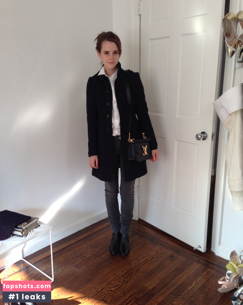 Emma Watson Nude Leaks OnlyFans Photos #2070 - LeakJerk
