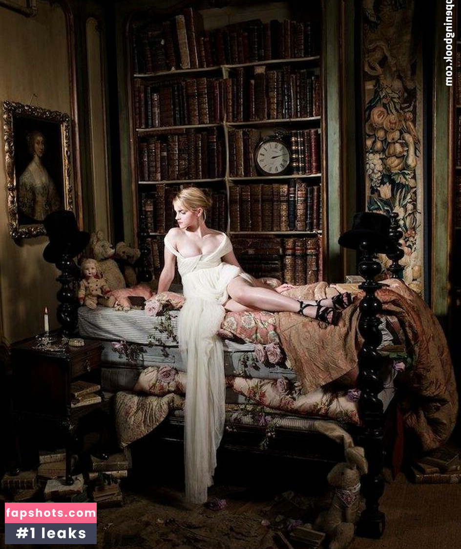 Emma Watson Nude Leaks OnlyFans Photos #318 - LeakJerk