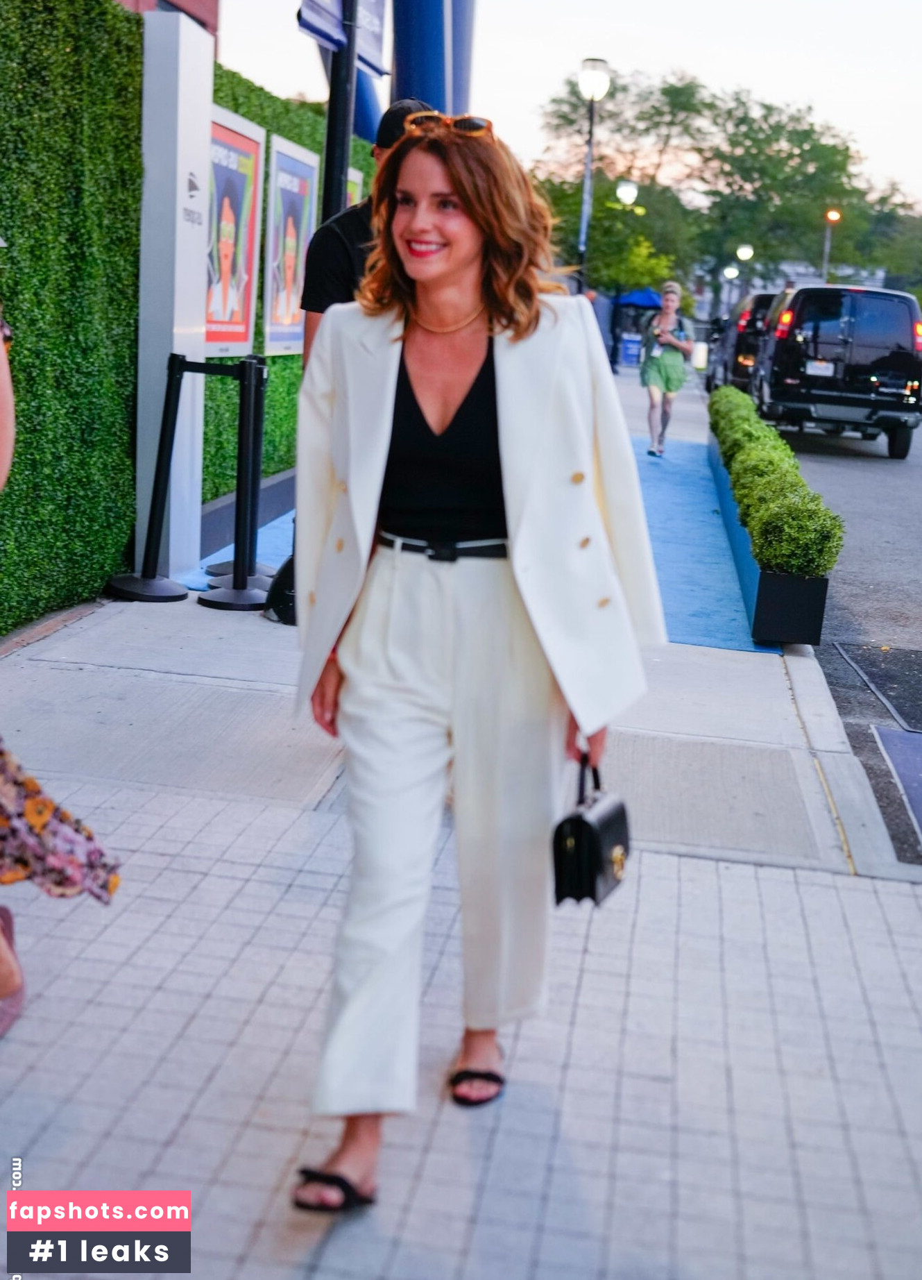 Emma Watson Nude Leaks OnlyFans Photos #495 - LeakJerk