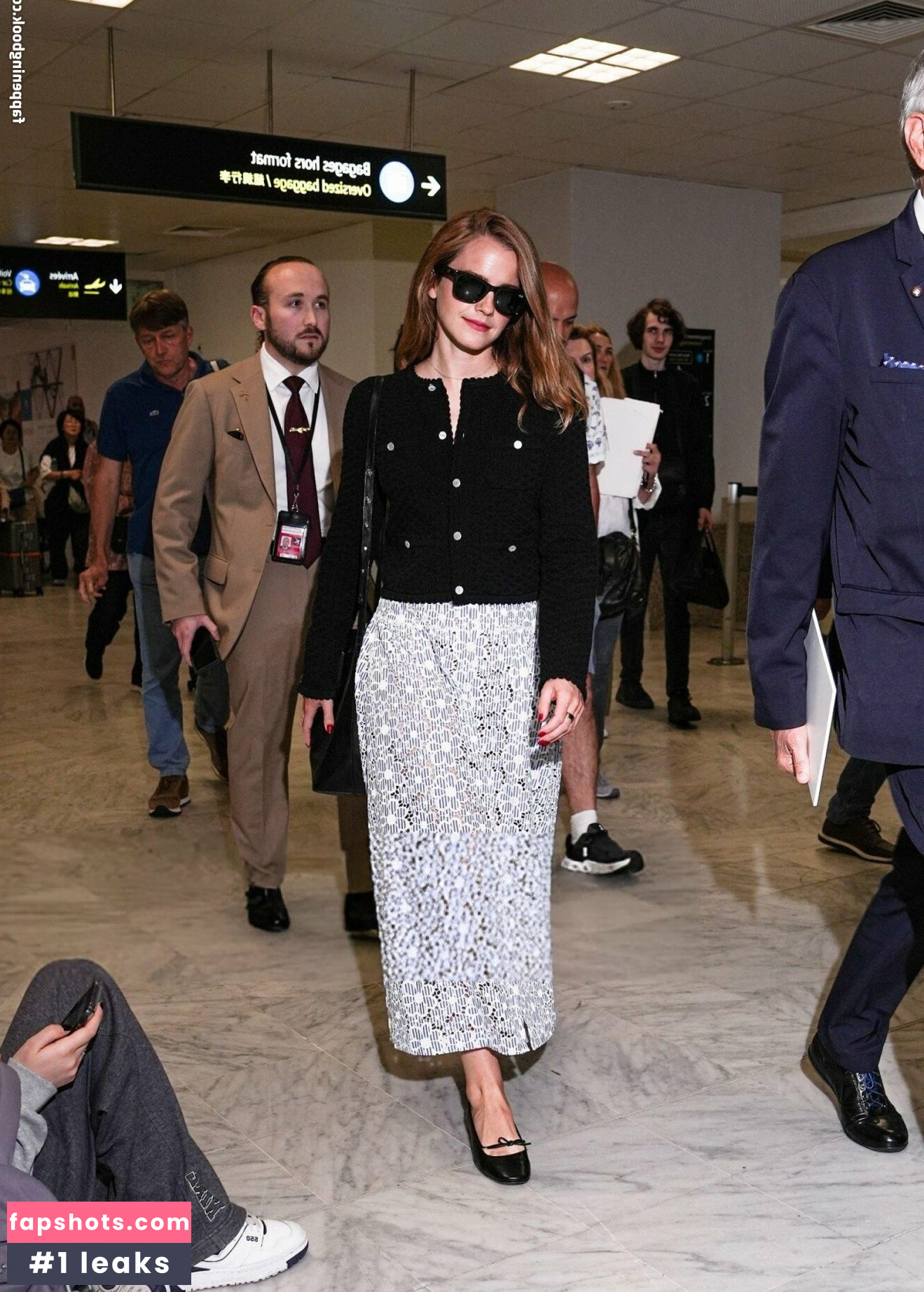 Emma Watson Nude Leaks OnlyFans Photos #51 - LeakJerk