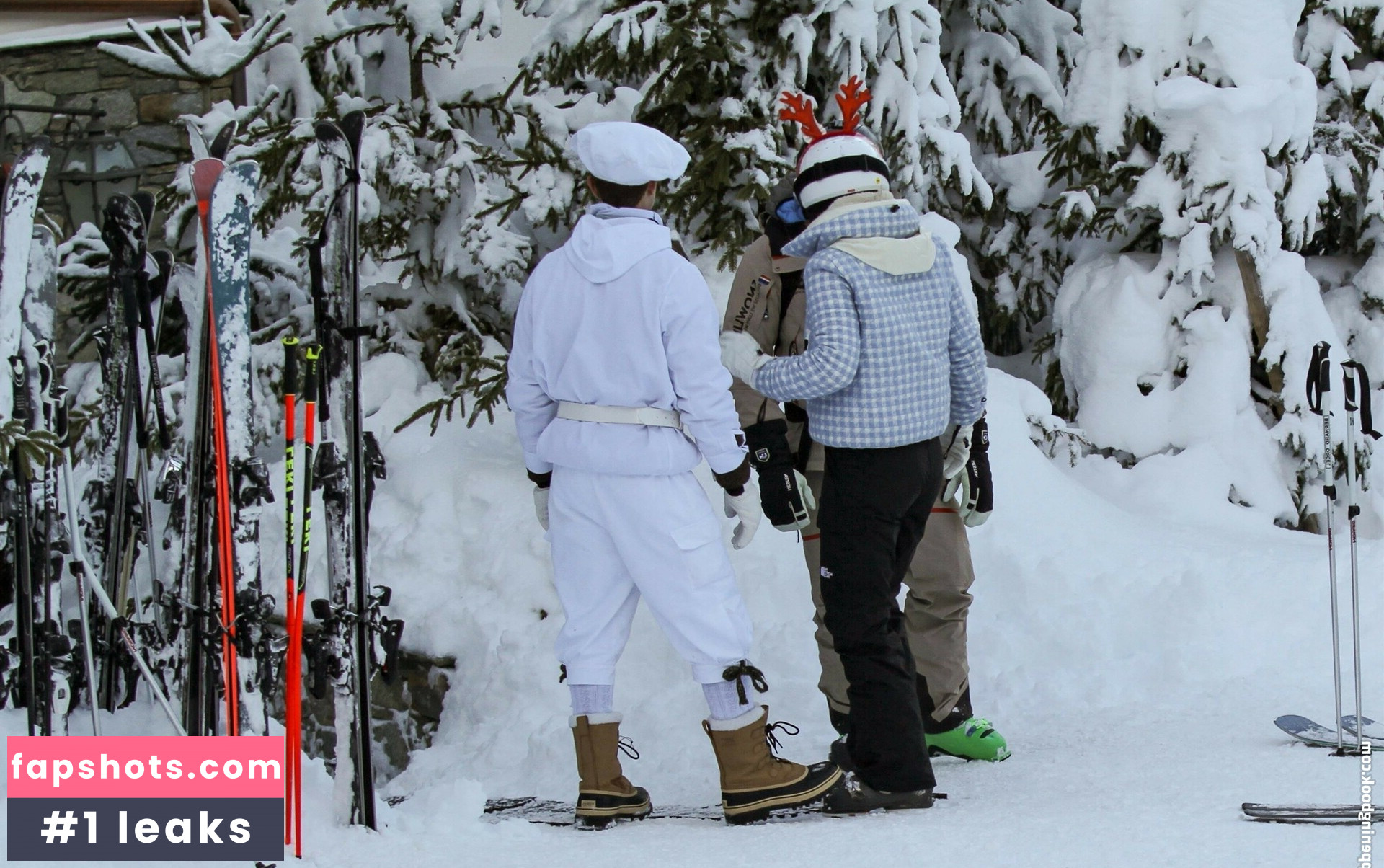 Emma Watson Nude Leaks OnlyFans Photos #94 - LeakJerk