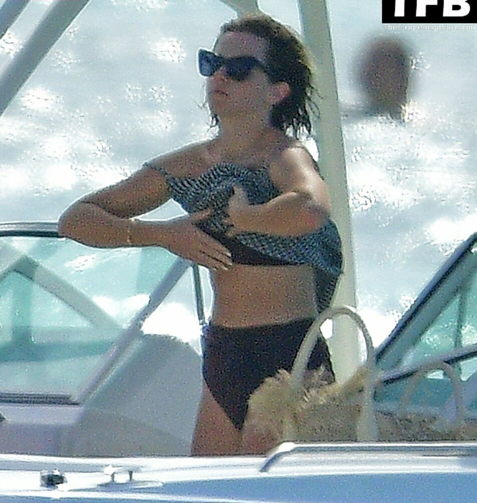 emma-watson Nude Leaks OnlyFans Photos #1154 - LeakJerk