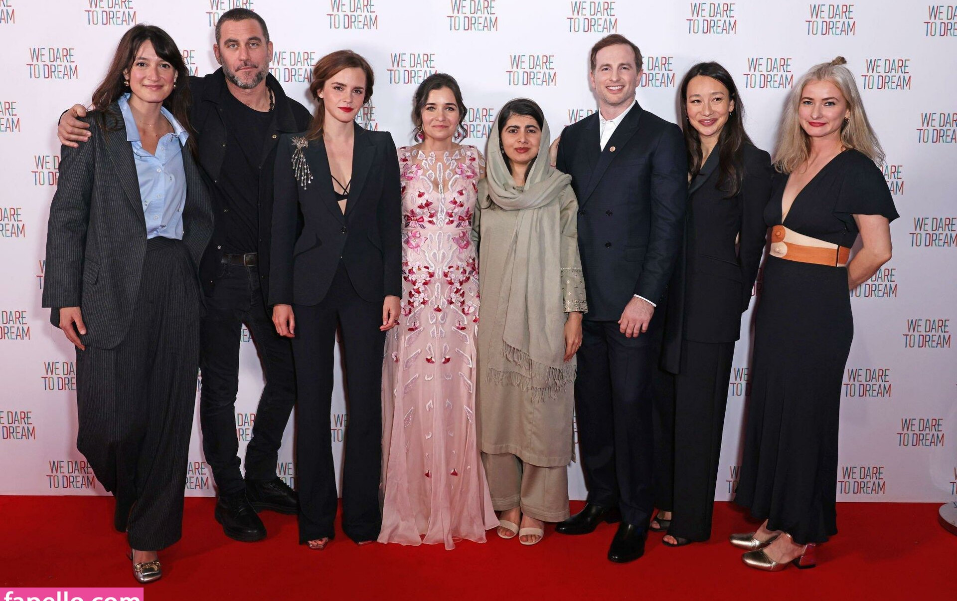 emma-watson gallery photo #1450