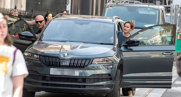 emma-watson gallery photo #1612