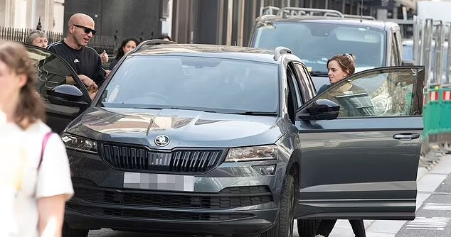 emma-watson gallery photo #1619