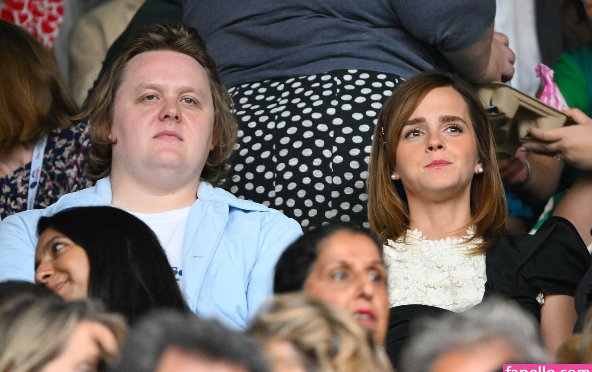 emma-watson gallery photo #1793