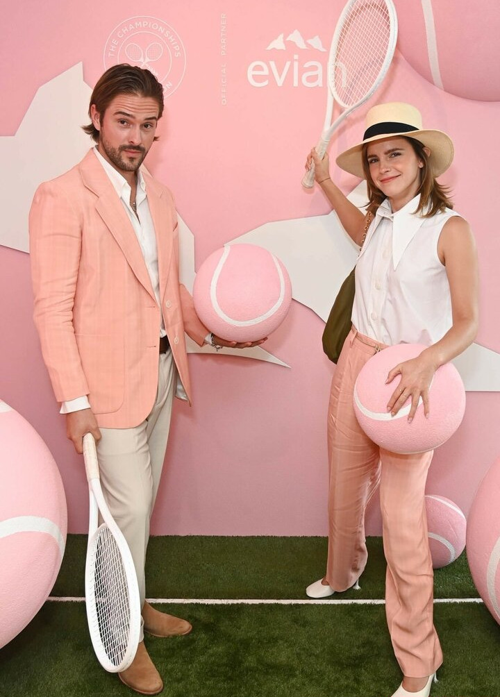 emma-watson gallery photo #1803