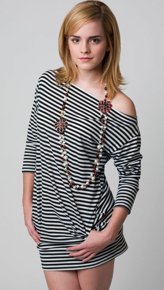 emma-watson gallery photo #2097