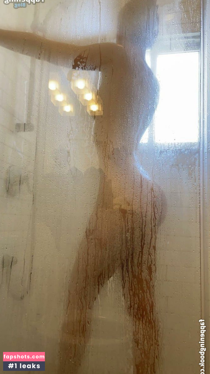 Emma Wilcott gallery photo #19