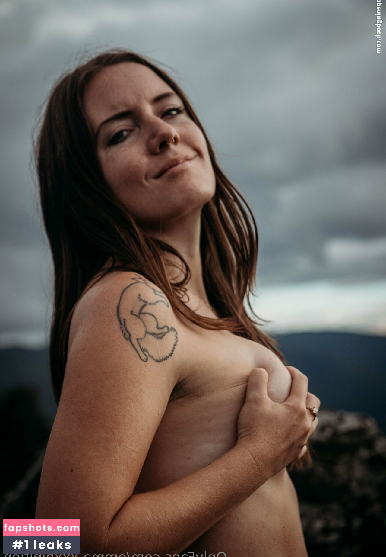 emma.xxxhibition gallery photo #15