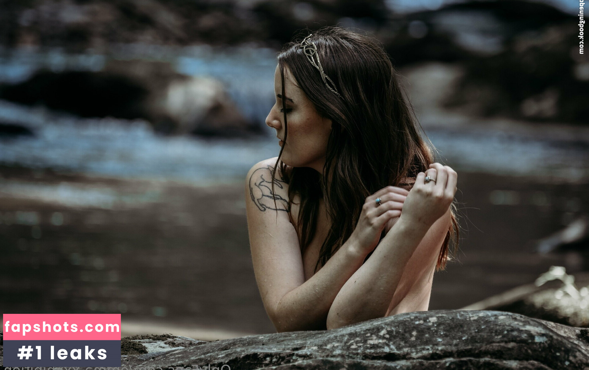 emma.xxxhibition gallery photo #10