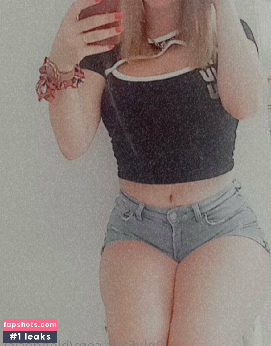 emmablondy gallery photo #3