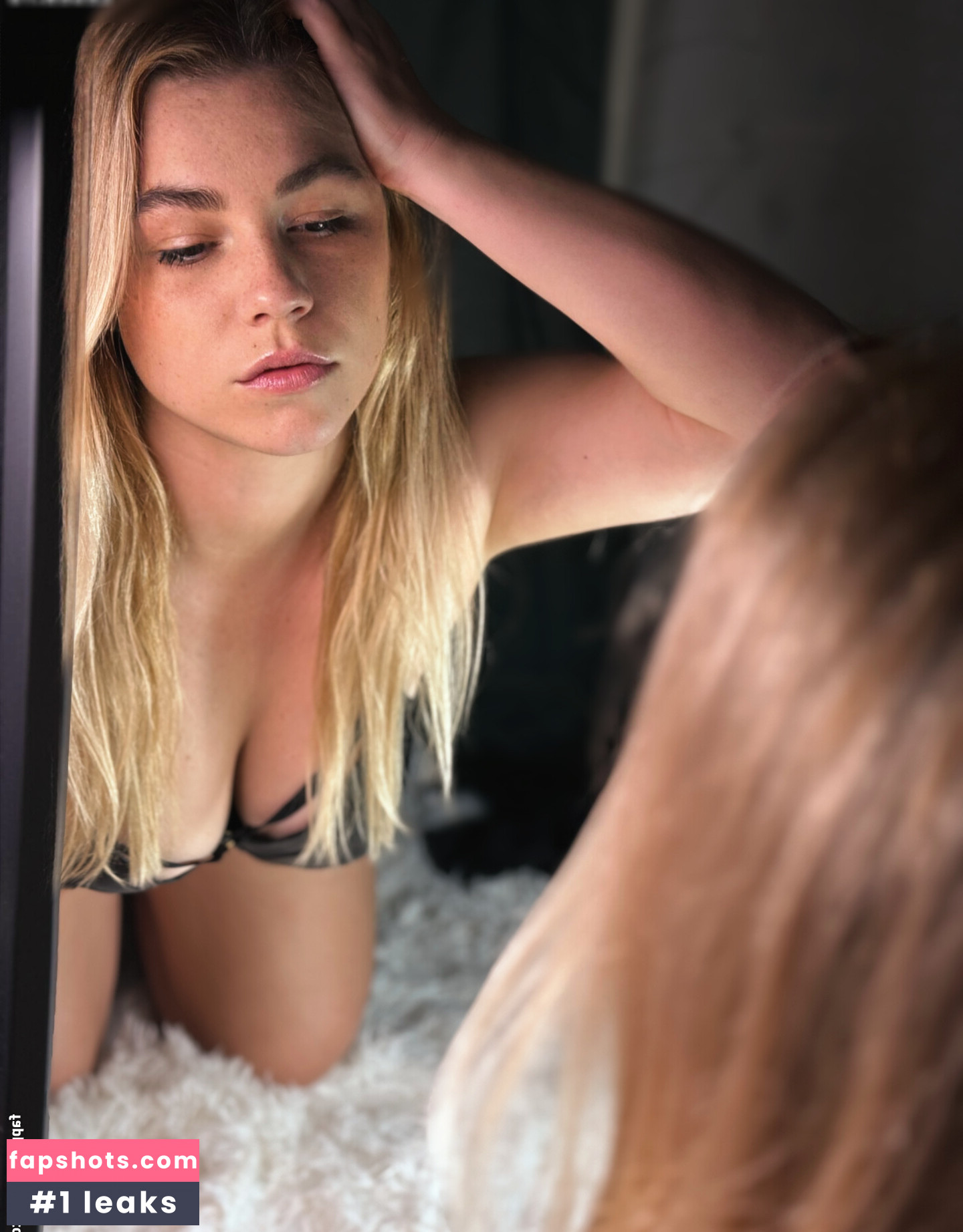 Emmadizzy / Emma_arty gallery photo #19