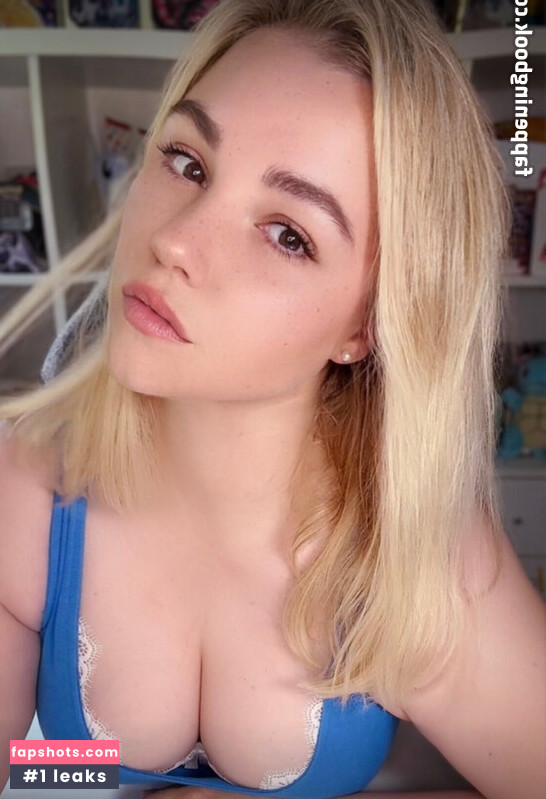 Emmadizzy / Emma_arty gallery photo #6