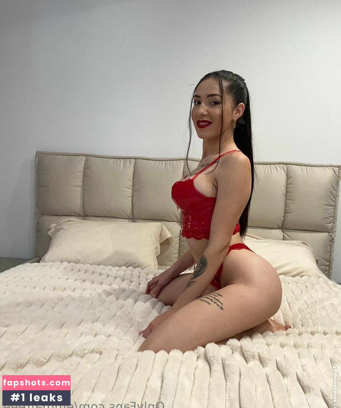 emmafreee gallery photo #2