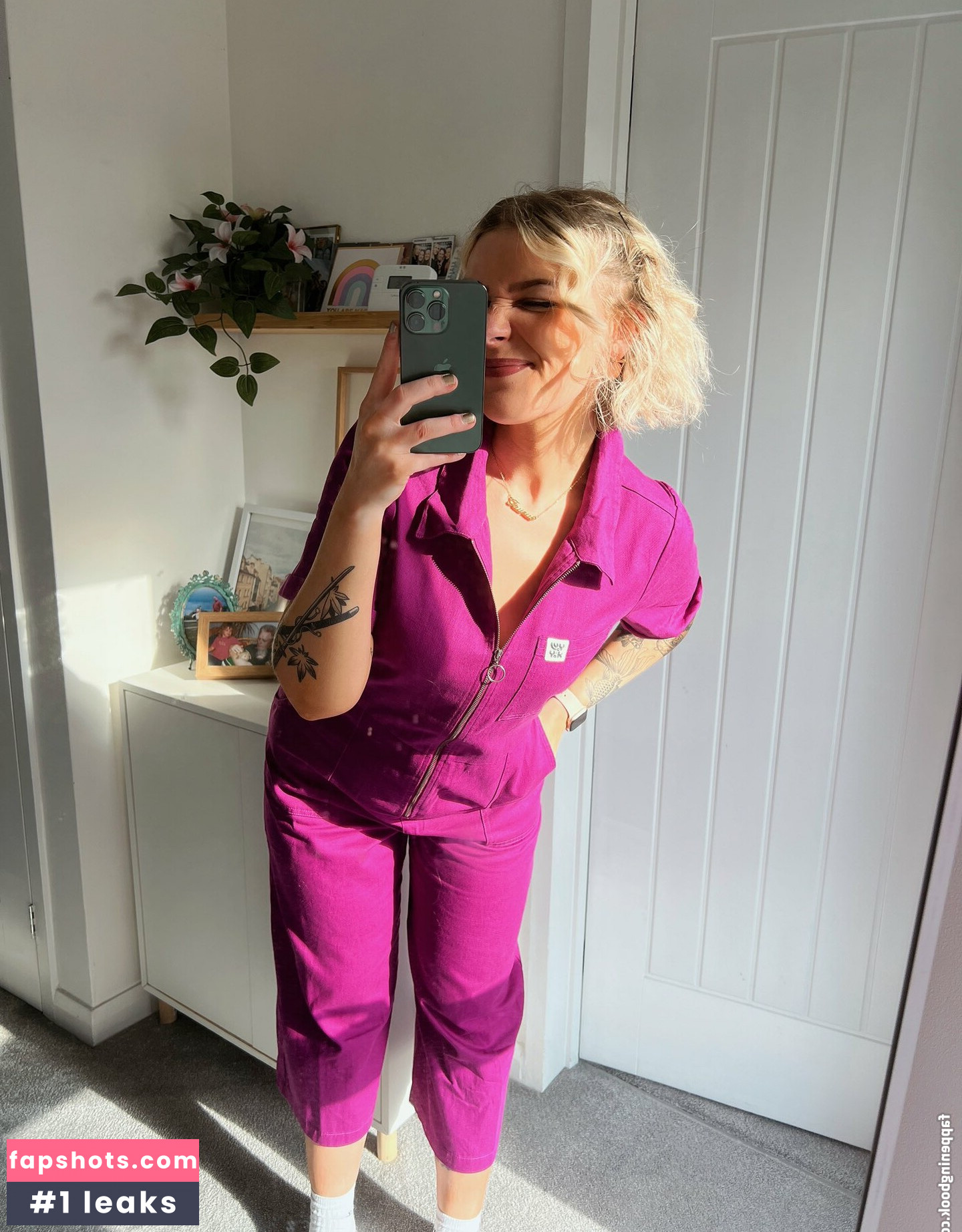 Emmalition gallery photo #26