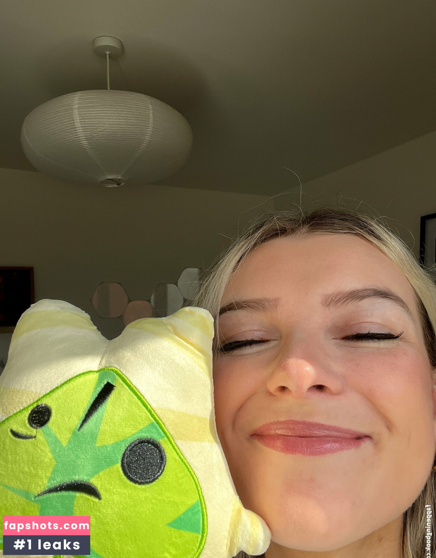 Emmalition gallery photo #28