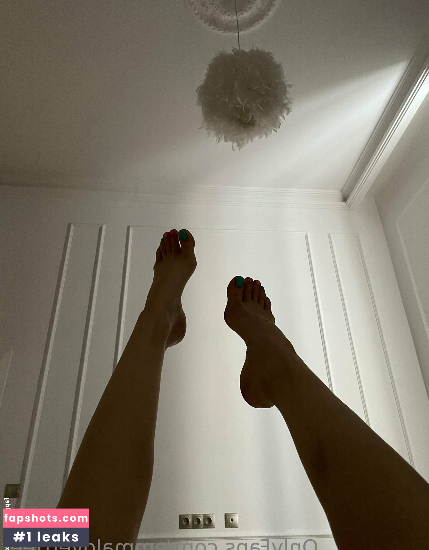 emmalovettfeet Filtración Desnuda OnlyFans Foto #8 - Fapshots