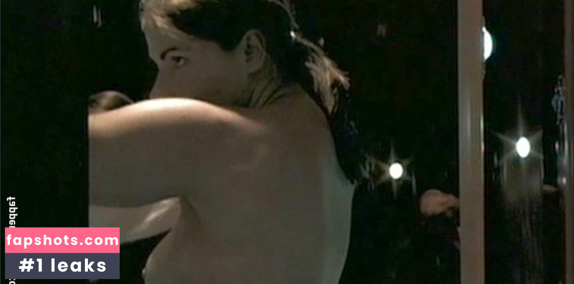 Emmanuelle Michelet gallery photo #2