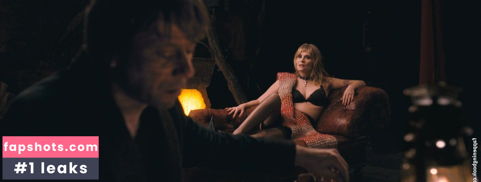 Emmanuelle Seigner gallery photo #7