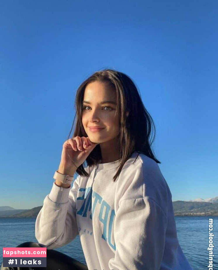 emmeline_sky gallery photo #18