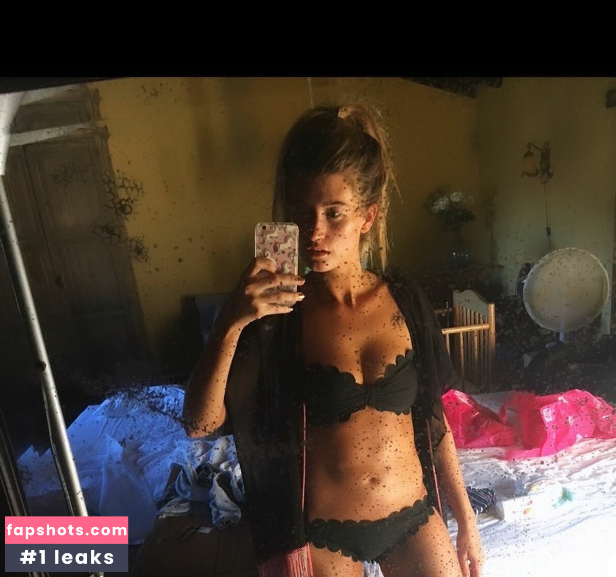 Emmerdale's Charley Webb gallery photo #13