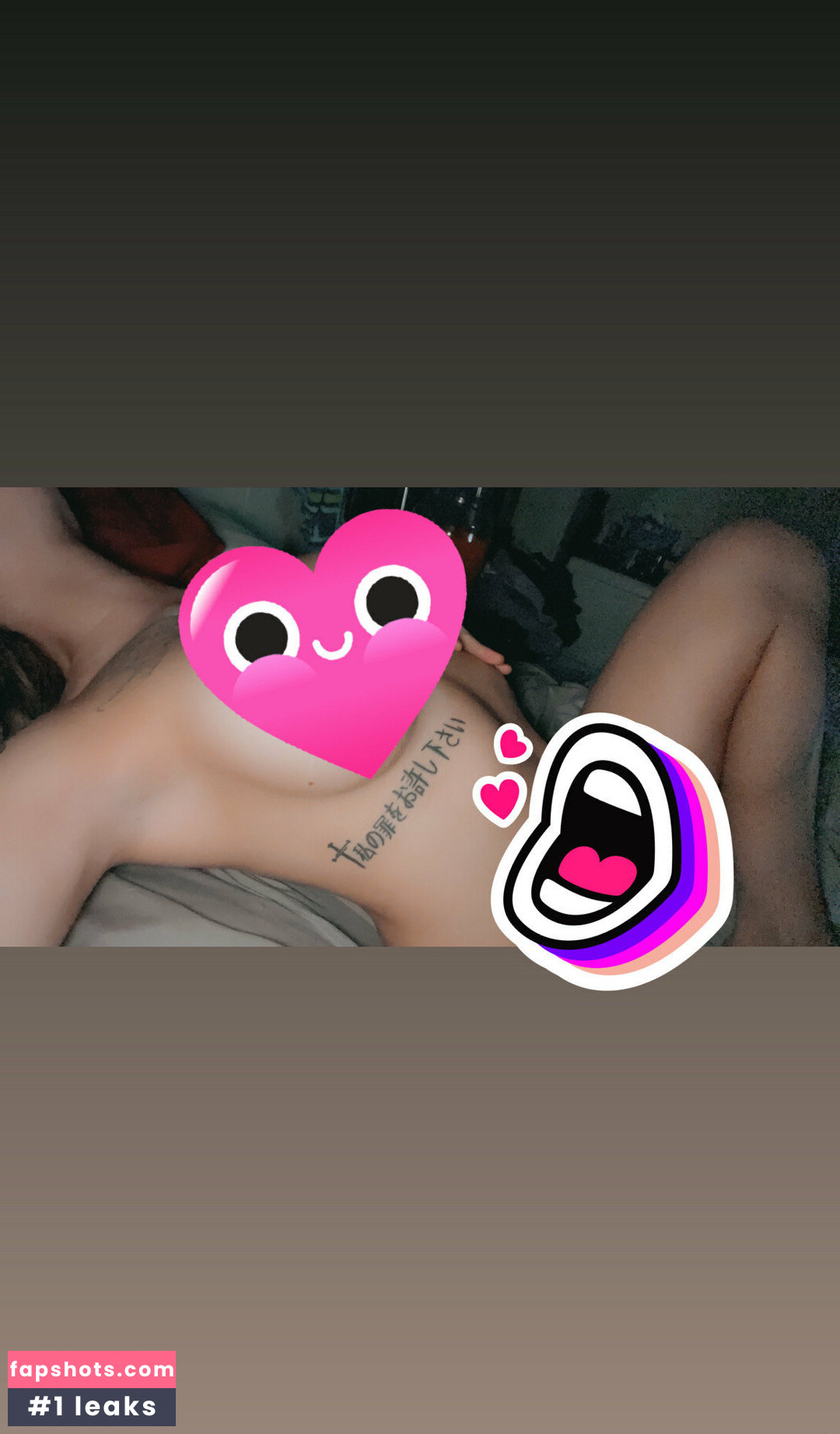 Emmi Rose gallery photo #5