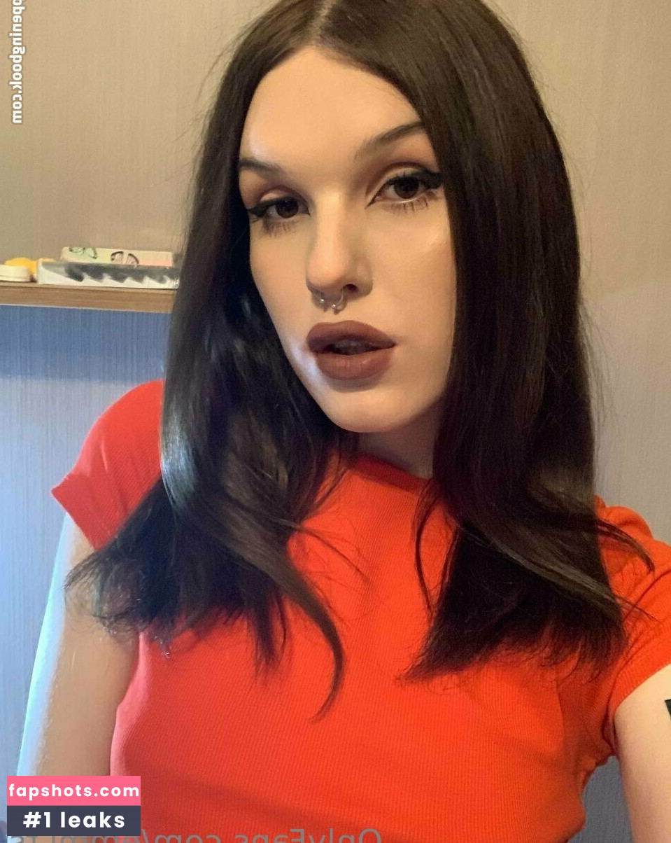 emmii_ts Filtración Desnuda OnlyFans Foto #12 - Fapshots