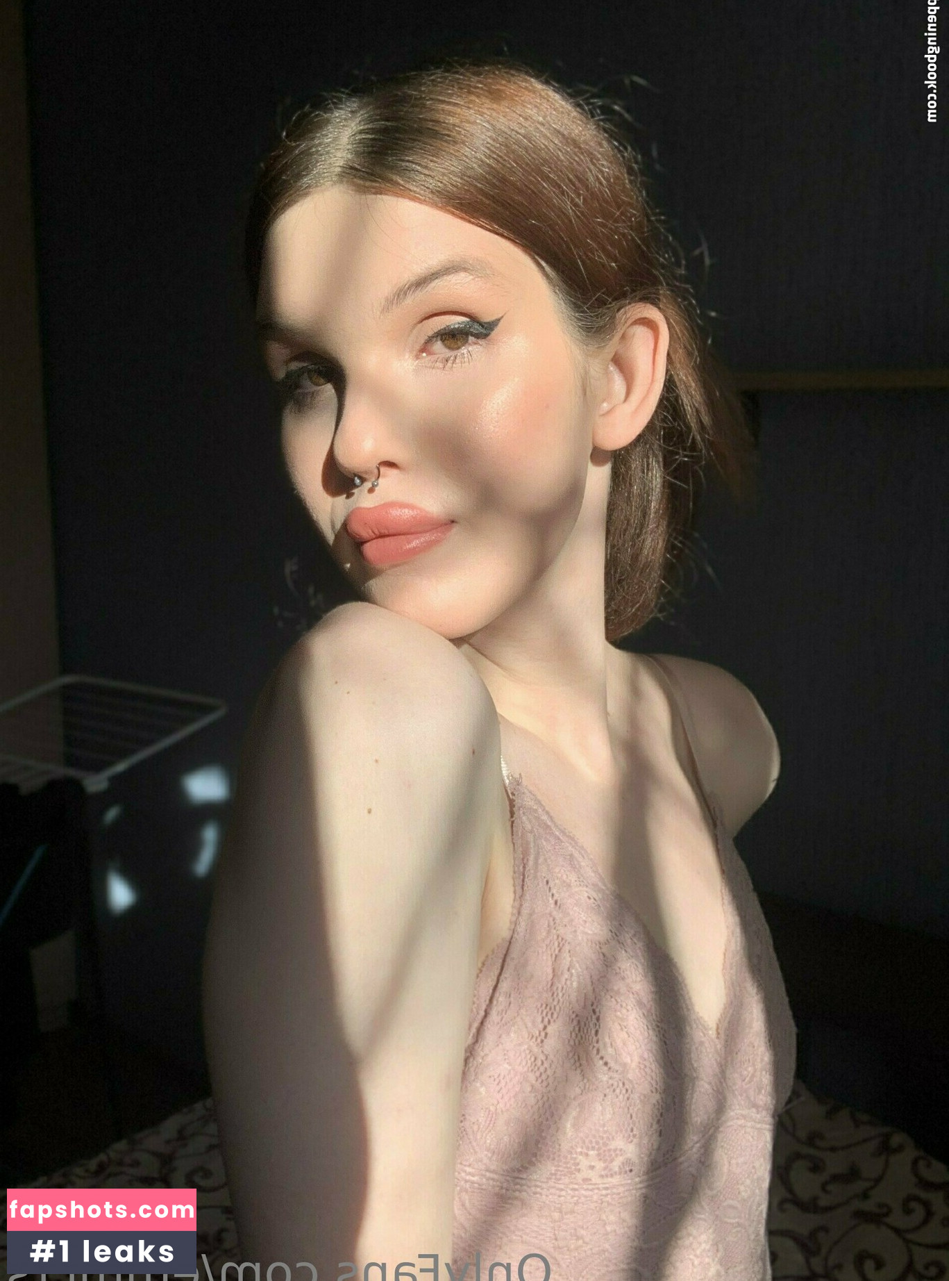 emmii_ts Filtración Desnuda OnlyFans Foto #26 - Fapshots